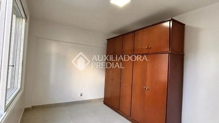 Apartamento com 2 quartos e 53m² para alugar em Centro Histórico, Porto Alegre. - Photo 2