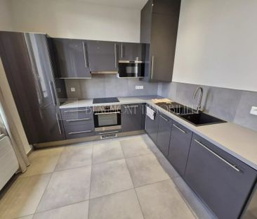 Location Appartement 2 pièces NICE 06300 - Photo 4