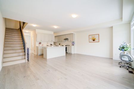 For Lease - 22 Thomas Hope Lane, Markham, Ontario - Photo 3