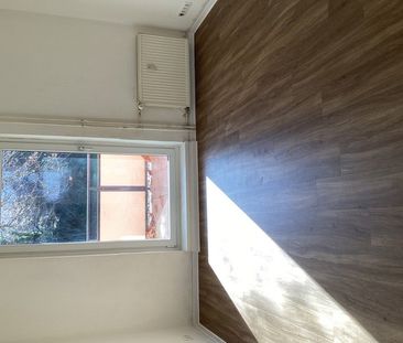 2 Zimmerwohnung mit Balkon und Küche - Photo 2