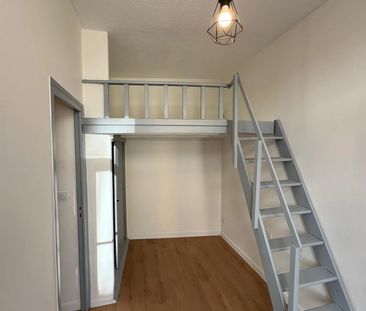 Location Appartement 2 pièces 22m² MARSEILLE 5ème - Photo 3