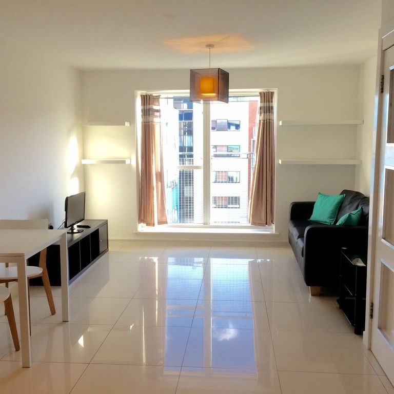 £775 - To Let - Photo 1