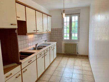 Location Appartement 4 pièces 73m² - Photo 3