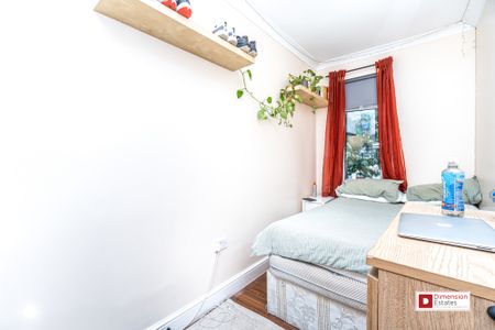 Moresby Road, E5, London - Photo 5