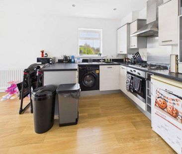 2 bedroom apartment to rent - Photo 4