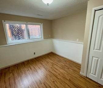 Spacious 5-Bedroom Family Home - Photo 2