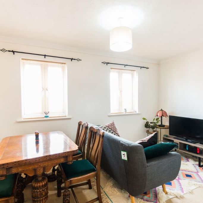 1 bedroom flat to rent - Photo 1