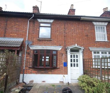 2 bedroom terraced house to rent - Photo 3