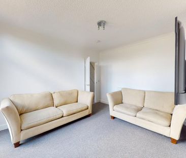 6 bedroom house to rent - Photo 1