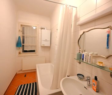 Urbanes Wohnen in der Innenstadt - 3,5-Zimmer-Wohnung mit Balkon - Photo 4