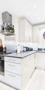 Heathland Court, Maidenhead Heathland Court, Maidenhead - Photo 3