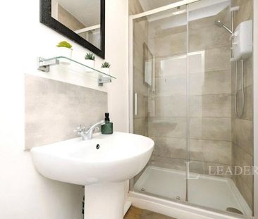7 bedroom semi-detached house to rent - Photo 5