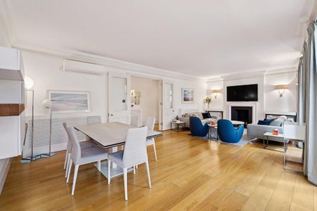 3 bedroom flat to rent - Photo 4