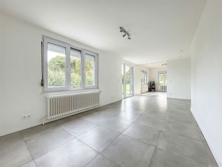 Jolie maison rénovée à louer - Photo 5