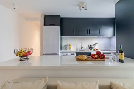 Calle de Los Molinos, Madrid, Community of Madrid 28039 - Photo 3