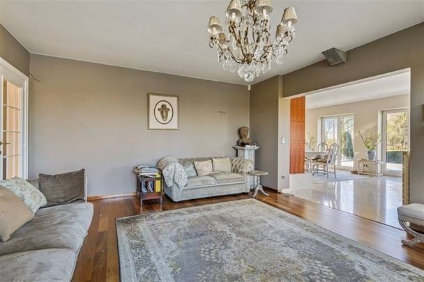 Tout savoir sur cette maison à Afsnee, à Afsnee - Photo 1