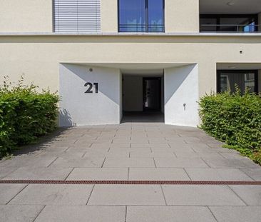 Dream home in a modern development - Photo 3