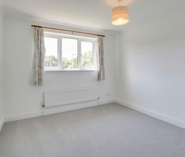 3 bedroom detached house to rent - Photo 5