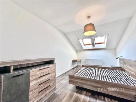 Exkluzivní podkrovní bydlení v srdci Kroměříže – náměstí Míru - Photo 5