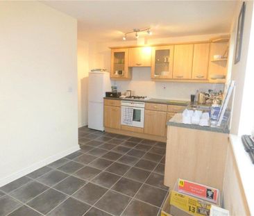 3 bedroom semi-detached house to rent - Photo 5