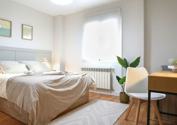 Calle Volver a Empezar, Madrid, Community of Madrid 28018