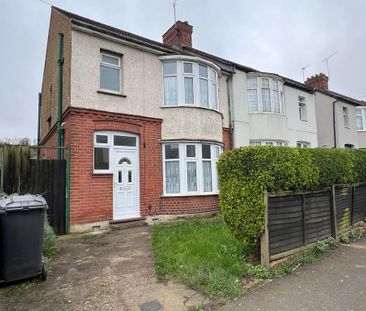 3 bedroom semi-detached house to rent - Photo 6