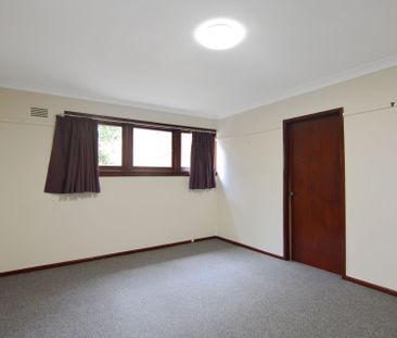 Freshly Updated 4 Bedroom Home in Prime Location - Photo 5