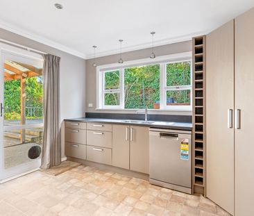 Looking for 2 flatmates - 2 rooms available in North Dunedin - Photo 1