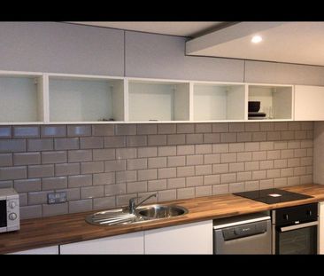 1 Bed Flat, The Q Building, E15 - Photo 4