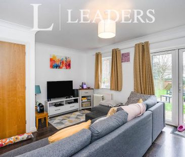 3 bedroom terraced house to rent - Photo 2