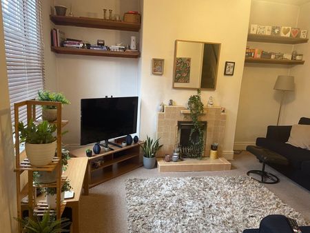 2 Bed Terraced House, Noster Street, LS11 - Photo 3