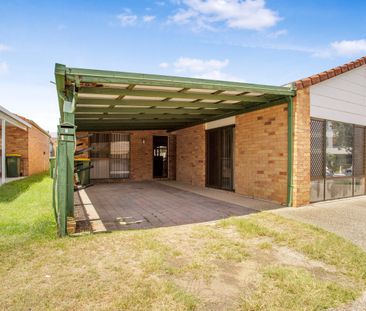 Neat and Tidy Apartment in Beachside Complex - Photo 6