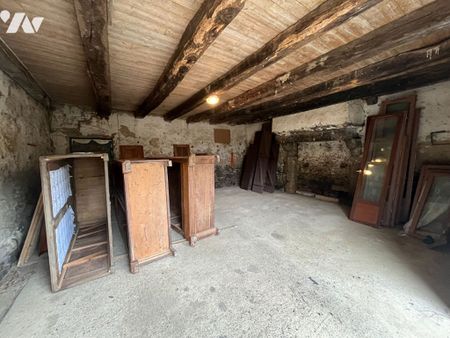 SAINT-THUAL - Maison - 4 chambres - Photo 3