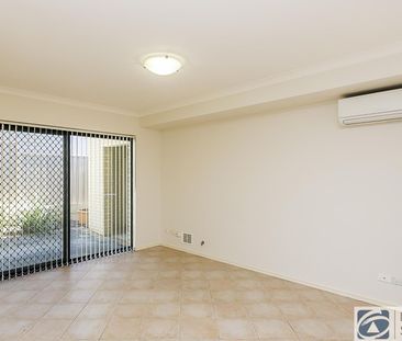 Townhouse in sought-after Innaloo location! FIRST HOME OPEN SATURDA... - Photo 1