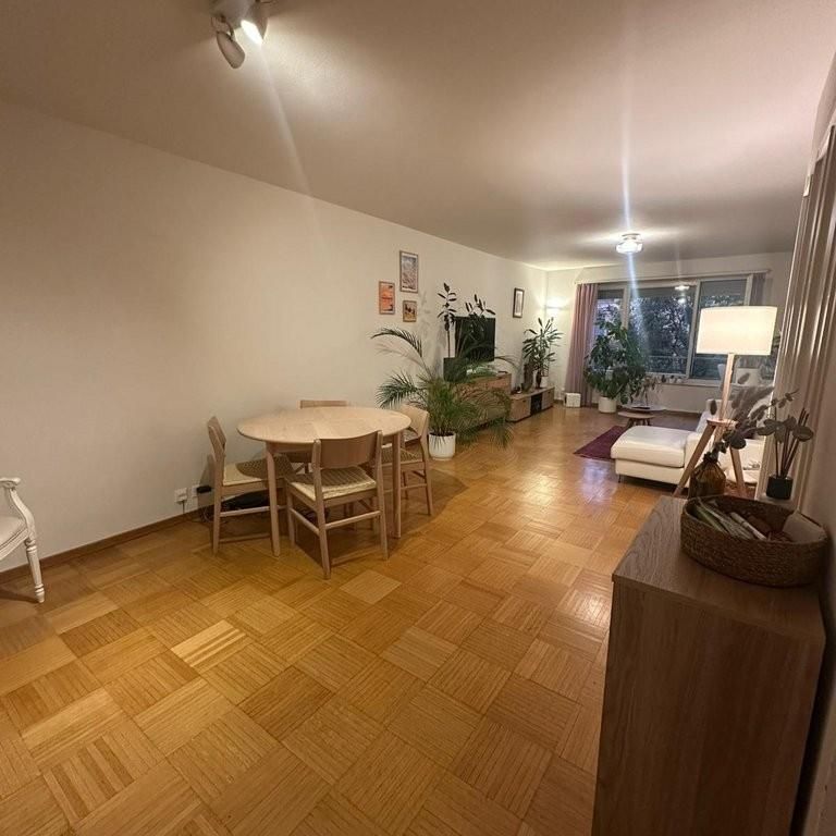 Charmante 2.5-Zimmer-Wohnung im Seefeld per 01.12.2026 - Photo 1