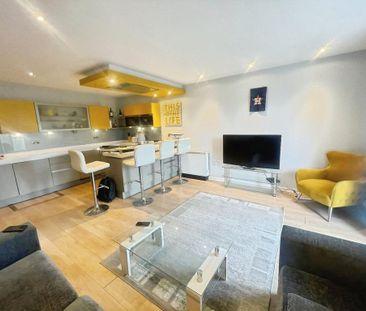 2 bedroom flat to rent - Photo 5