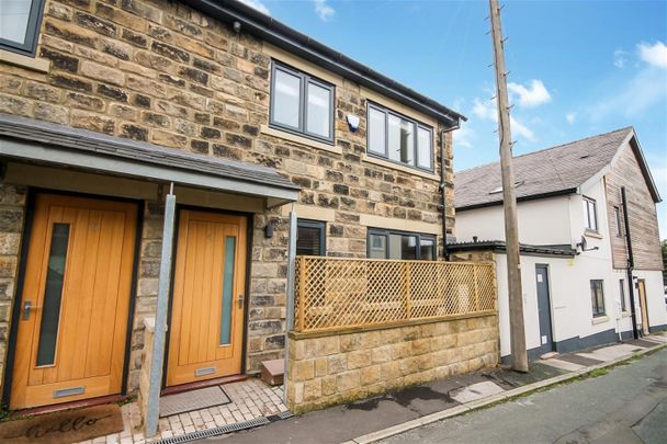 Fern Road, Harrogate, HG2 7TD - Photo 1