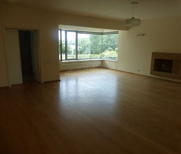 Four Bedroom House on Lake in Baneasa - Photo 2