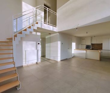 Appartement te huur - foto 1