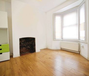 Dixon Street, Swindon, Swindon, SN1 - Photo 2