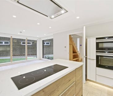 Tuskar Street Greenwich SE10 - Photo 3