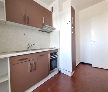 Location Appartement 75.52 M² SAINT-LOUIS 995 € - Photo 2