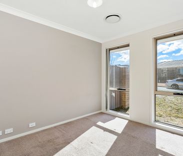 9 Margaret Tucker Street, Bonner ACT 2914 - House For Rent | Domain - Photo 6