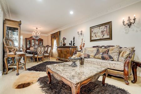 For Lease - 286 Hillcrest Avenue, Toronto, Ontario - Photo 3