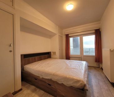 Gemeubeld appartement met zeezicht - Photo 3