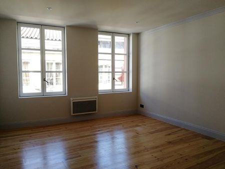 Location appartement T2 à BAYONNE | 49 m - Photo 2