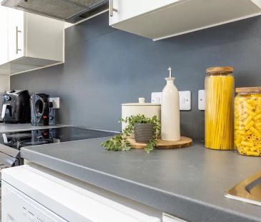 Deluxe Ensuite - Photo 2