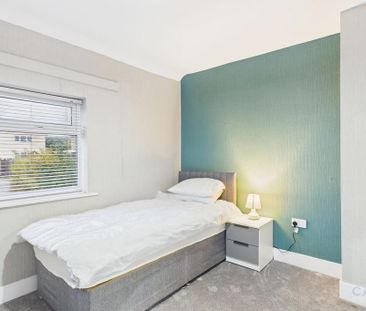 4 bedroom house of multiple occupation to rent - Photo 5