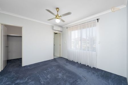 Great Size Home in a Great Location @ $850 Per Week - Photo 4