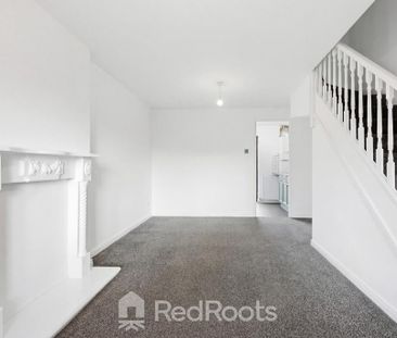 2 bedroom semi-detached house to rent - Photo 1